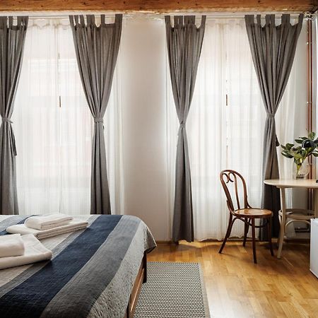 Wood House Republicii Hotel Brasov Bagian luar foto