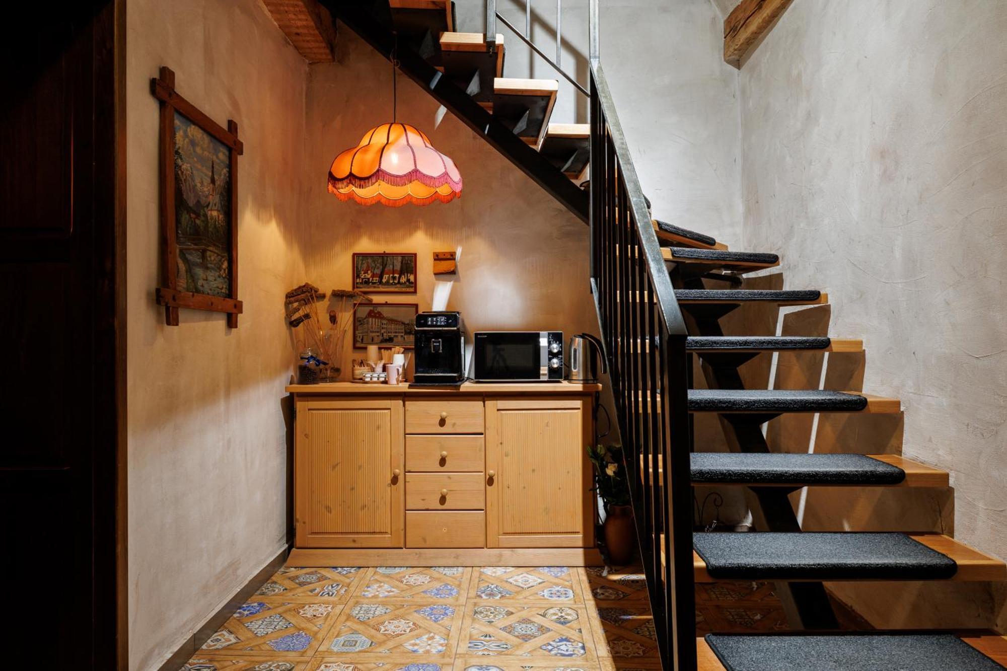 Wood House Republicii Hotel Brasov Bagian luar foto